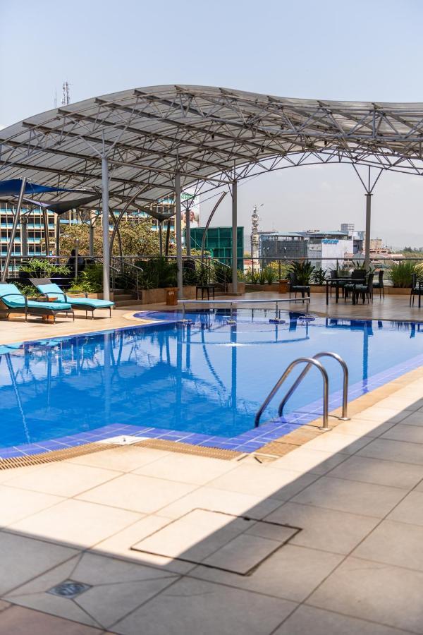 Acacia Premier Hotel 키수무 외부 사진