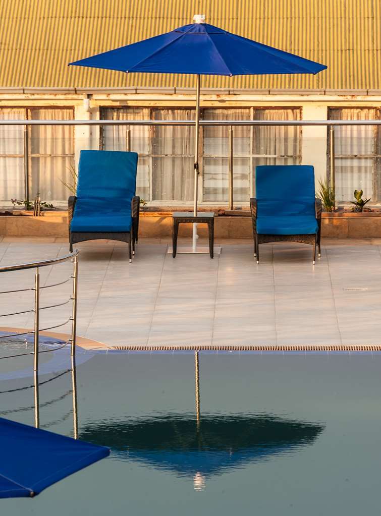 Acacia Premier Hotel 키수무 시설 사진